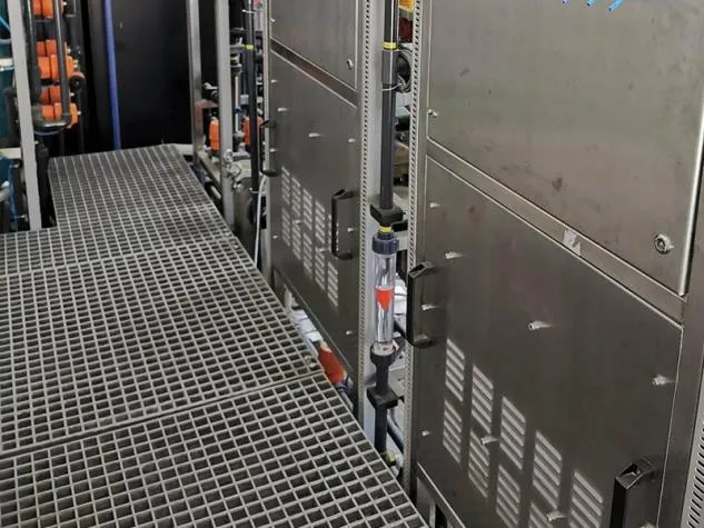 banded grating